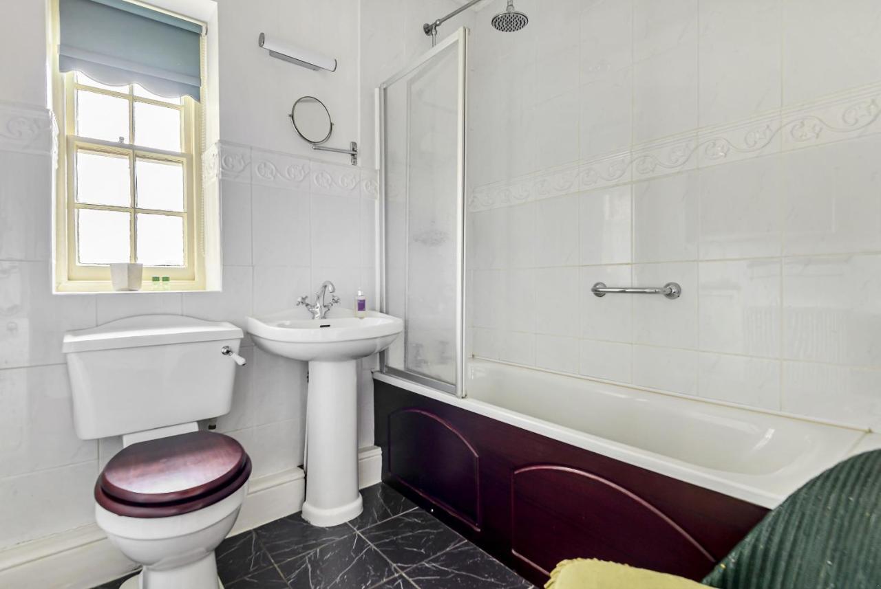 Roscrea Bed & Breakfast Bodmin Kültér fotó